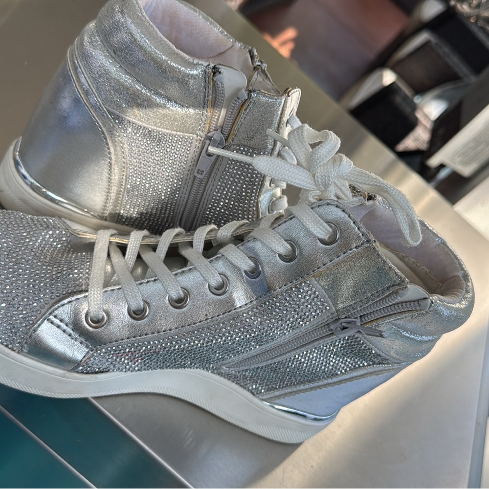 ALDO Silver Glitter Rhinestone High-Top Sneakers Women’s
